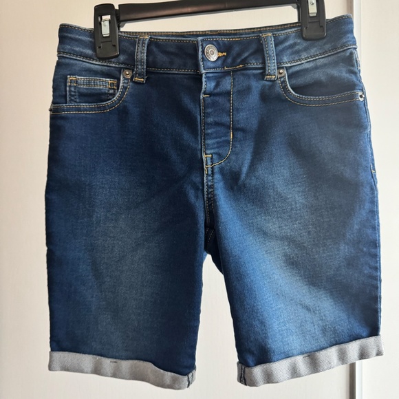 Cat and Jack Shorts - Picture 1 of 3